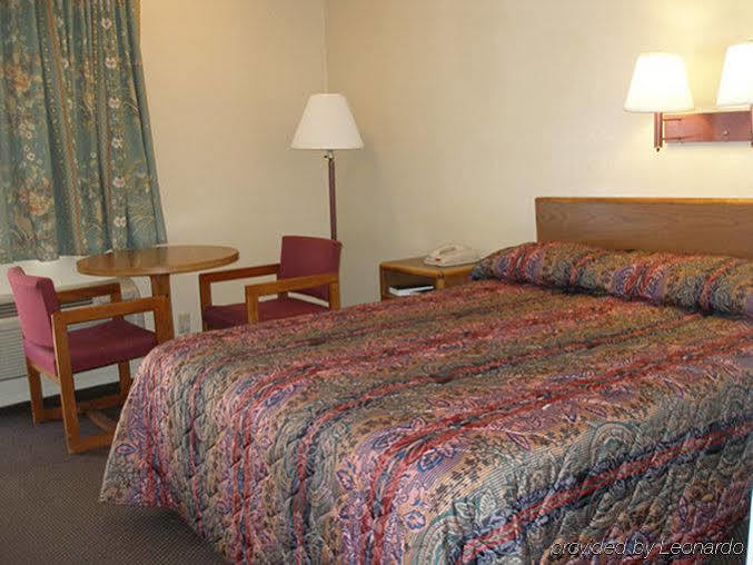 Scottish Inns Richmond Hill Exterior photo